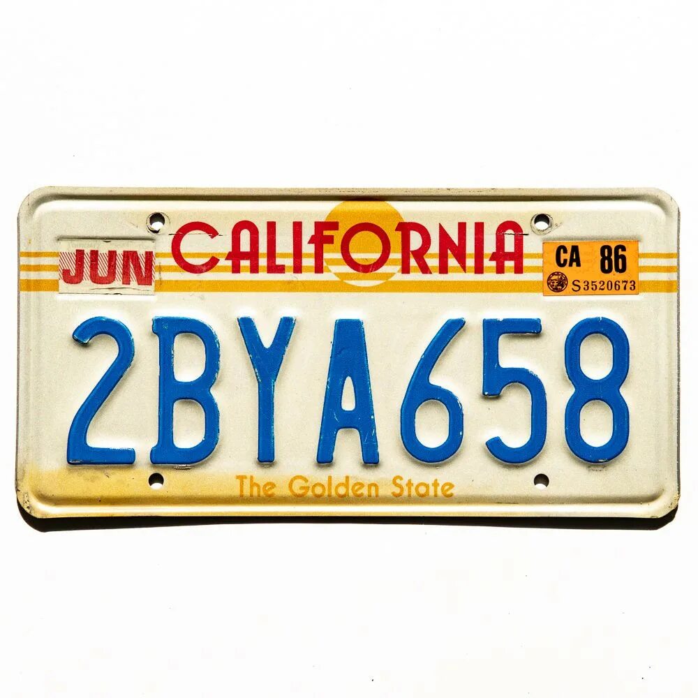 Номерные знаки Калифорнии. Американские номера. Американские автомобильные номера. Номера Калифорнии автомобильные. State без рекламы