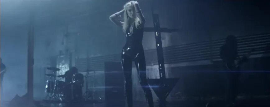 The pretty reckless going to hell. Тейлор момсен heaven knows. тейлор момсен going to hell. the pretty reckless - heaven knows. the pretty reckless 2014 going to hell.