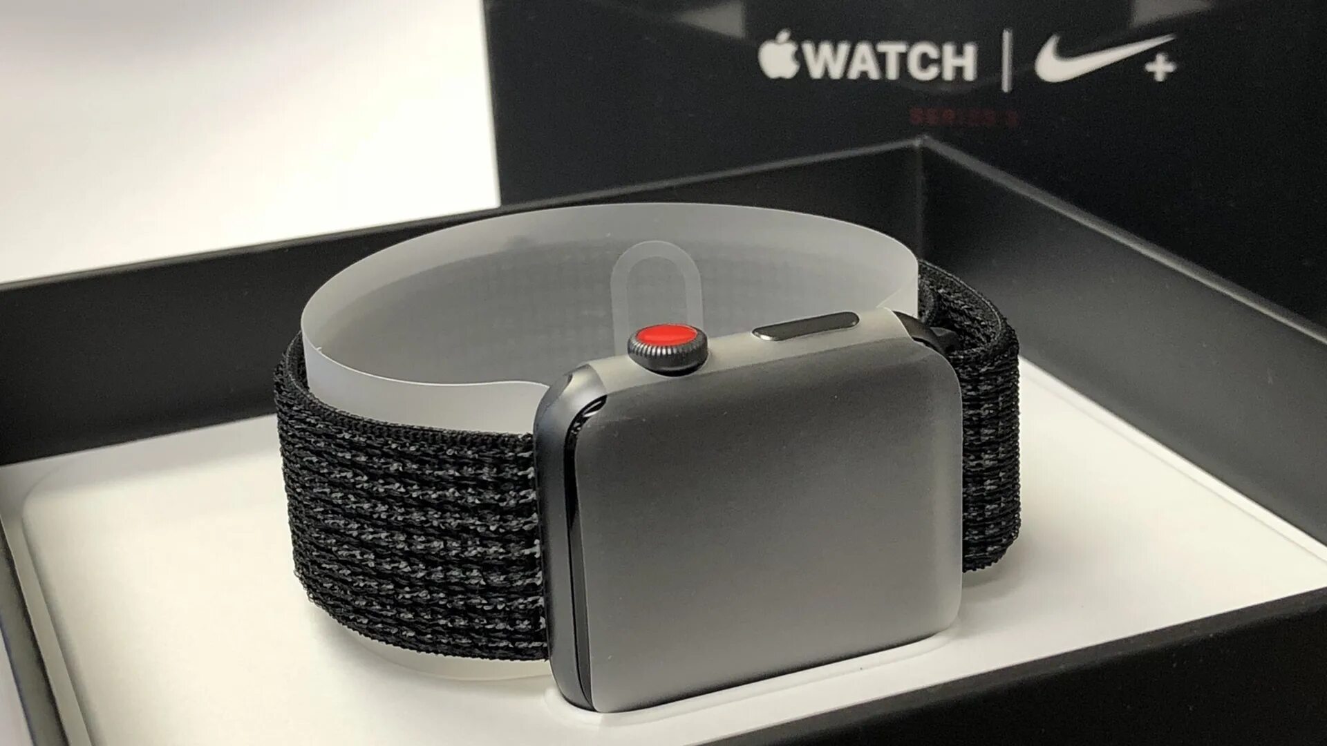 Эппл вотч 7 коробка. Упаковка apple watch. Smart часы apple iwatch. Apple watch series 0. Упаковка эппл вотч 7.