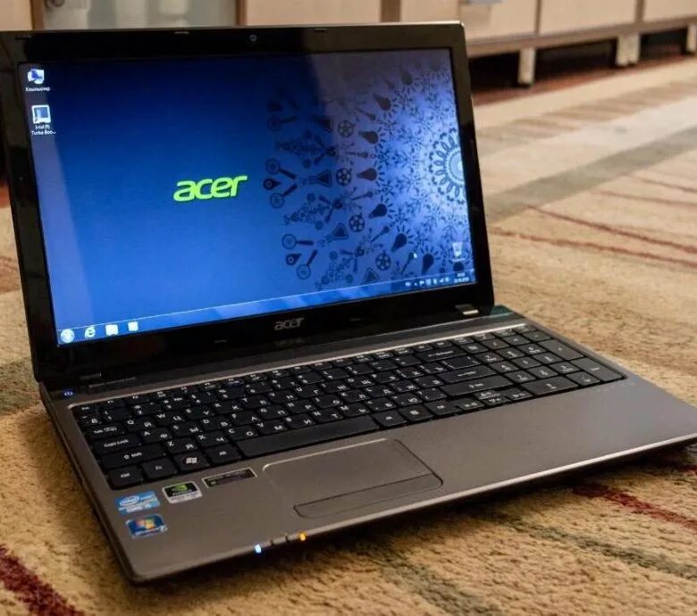 Ноутбук acer aspire intel core i3