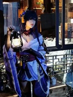 cosplay 视 频 Aliceholic13 BA 动 画 黑 见 茴 香 