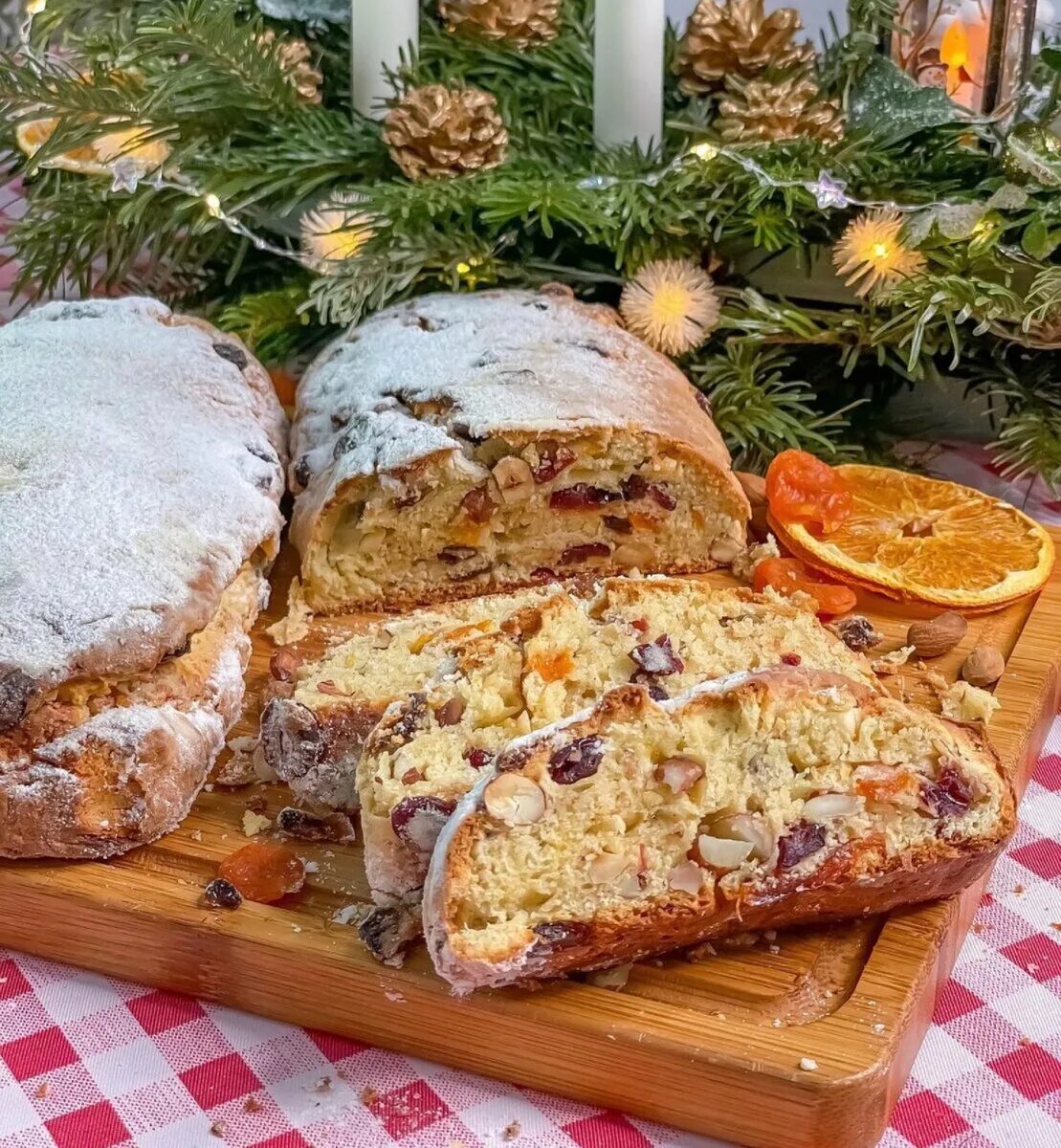 Дрезденский штоллен. Штоллен без дрожжей. Рождественский штоллен классический рецепт без дрожжей. Штоллен рождественский. Кекс штоллен.