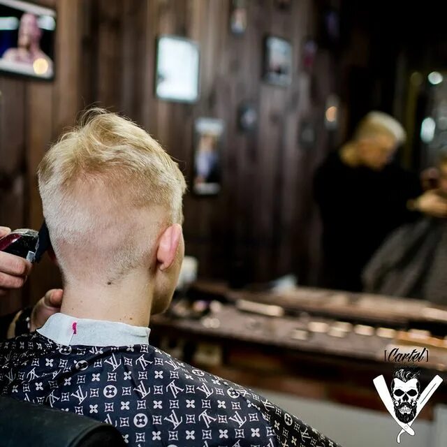 барбершоп на королева 61. барбершоп в королеве. бородач барбершоп королев пионерская. давид барбершоп королев. барбершоп в королеве.