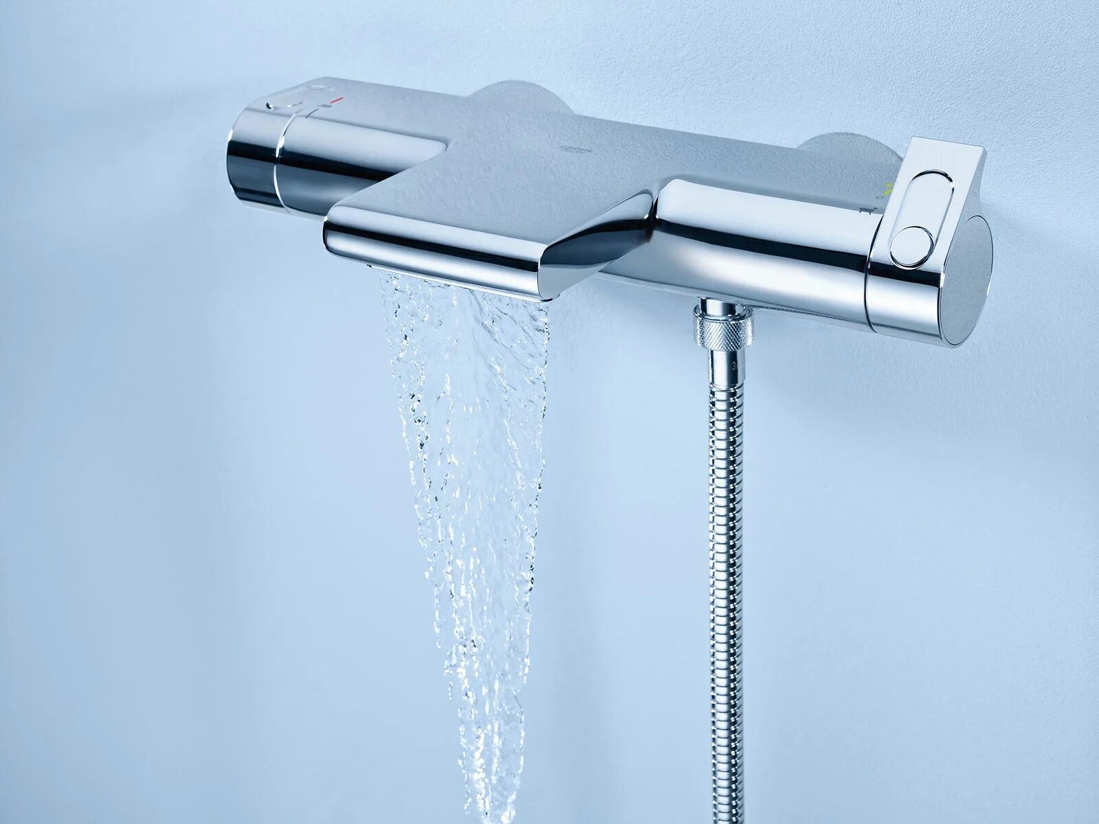 Изливы grohe для ванны. Grohe Grohtherm 2000 34174001. Grohe Grohtherm 2000 New 34174001. Grohe Grohtherm 2000 New. Grohtherm 2000 New 34174001.