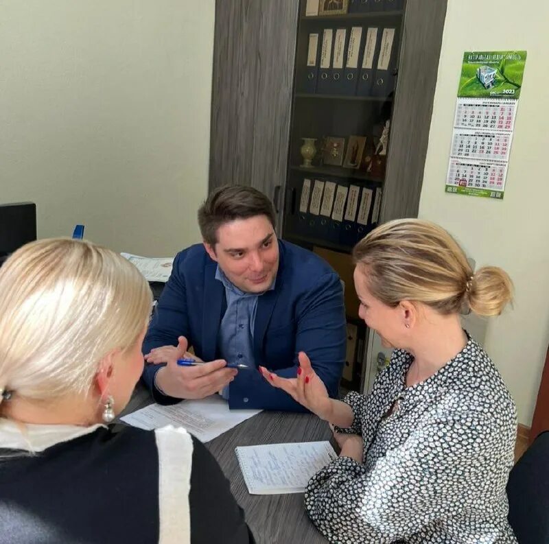 Главный архитектор. Муниципальный центр управления сочи. Центры управления сочи. Сотрудники хостинской администрации г сочи. Зам главы центрального района.