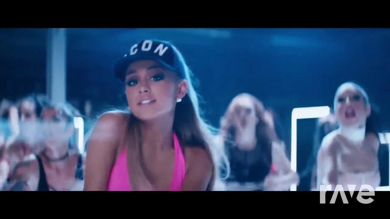 Move side to side. Side to side клип.