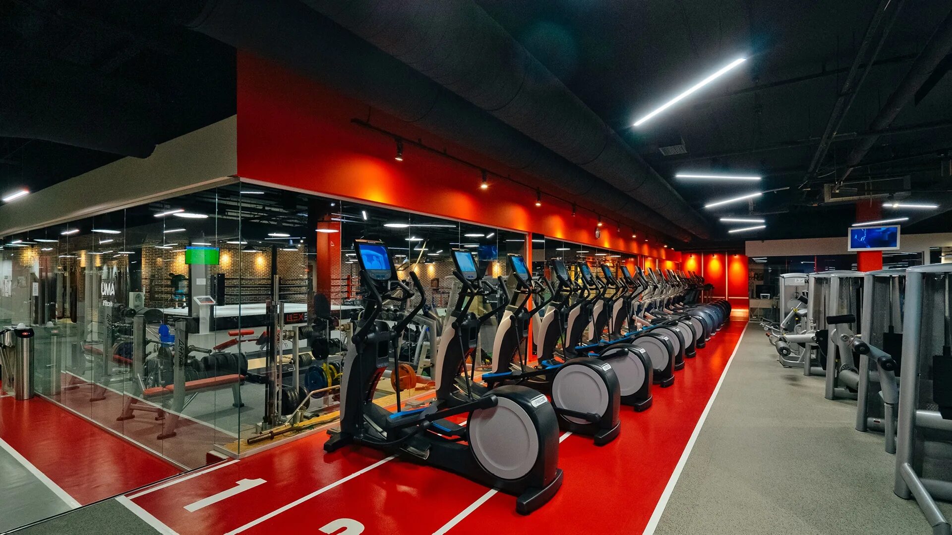 Fit lounge