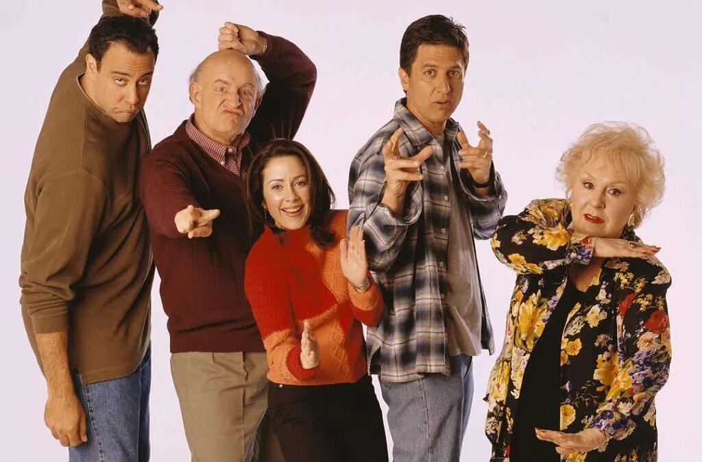 Все любят бит. Everybody loves raymond. все любят рэймонда.
