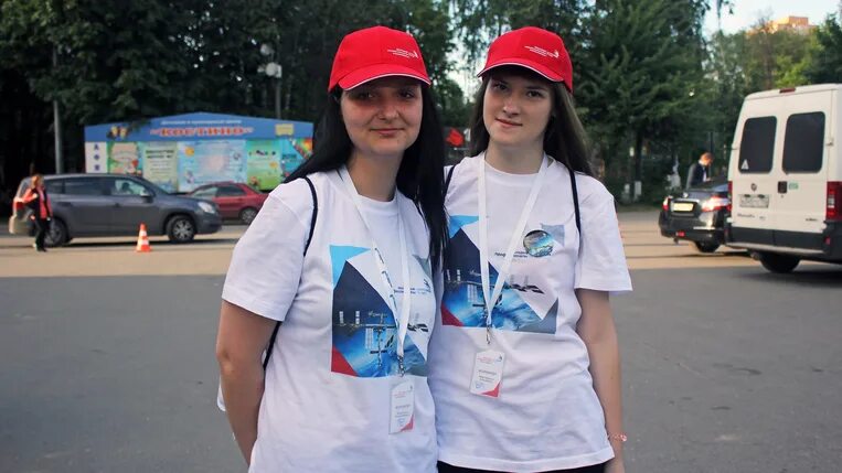 Эликор лого. Волонтер королев. Волонтер королев. Керселян и молодежь. Волонтерство в королеве.