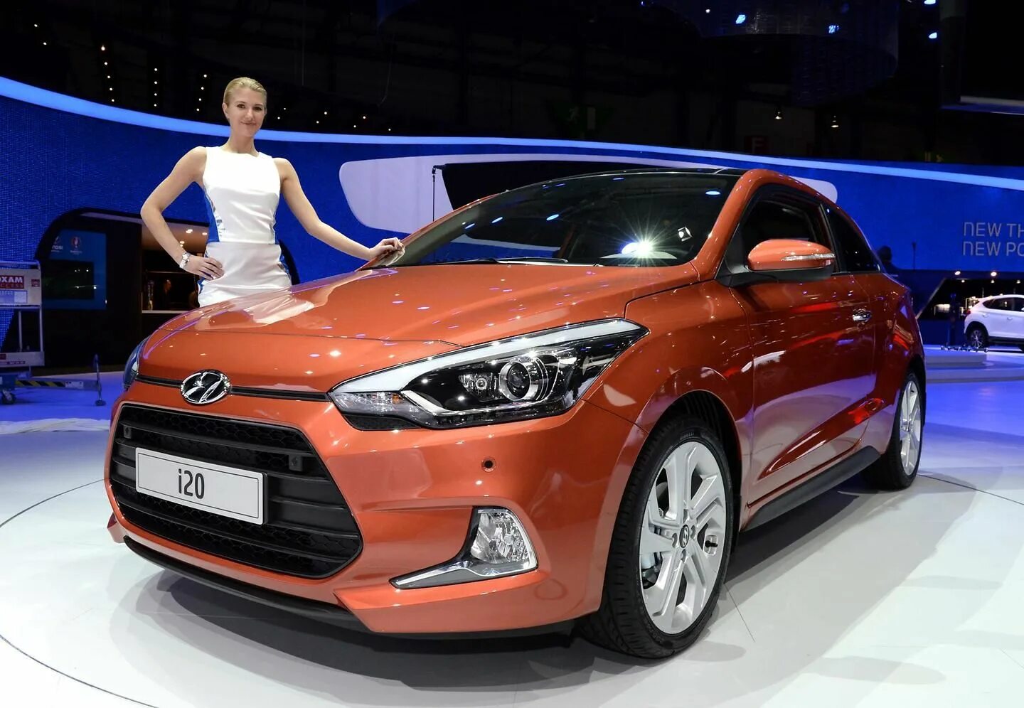 Хендай новая модель фото. Hyundai solaris женевский автосалон. hyundai последняя модель. хундай последний модель. хендэ новая последняя модель.