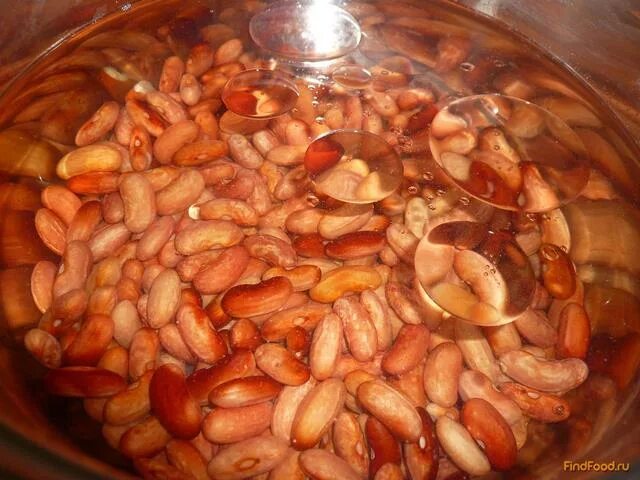 приготовление фасоли с морковью и луком. салат с фасолью и морковью. салат фасоль. салат из фасоли с морковью. фасоль с морковью и луком на сковороде.