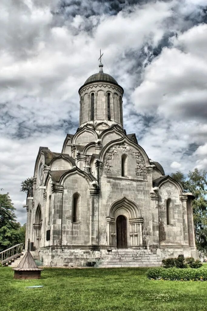 Церкви древности. Спааски йсобор андрникова монастыря.