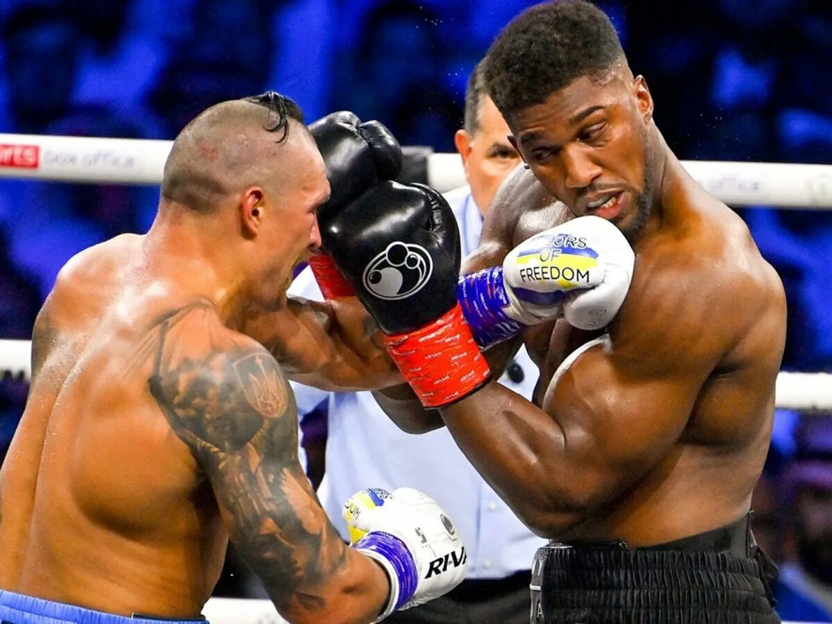 Бой усика и джошуа. Дерек чисора усик. Бой усика и джошуа. Усик победил джошуа 2. Усик джошуа реванш 2022.