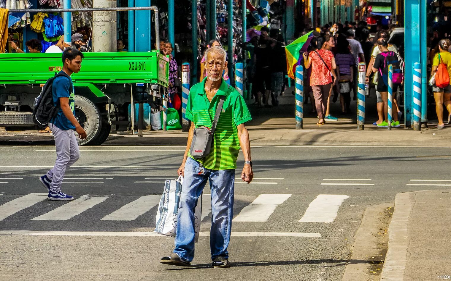 This is my street. Уличная фотография. Уличный фоторепортаж. Стрит фотография. Уличное фото.