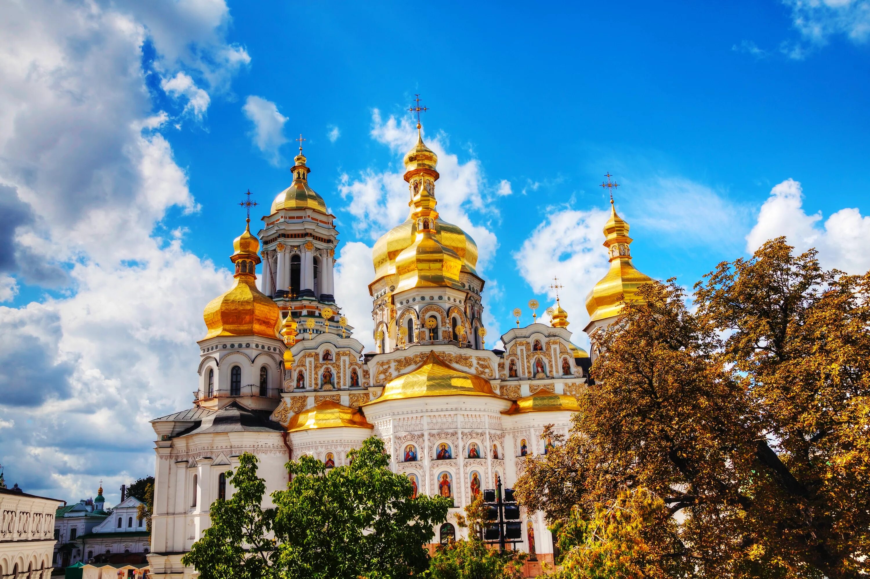 Картинки украины. Киево-Печерская Лавра. Киево Печерская лав ар в Киеве. Киевско Печорская Лавра. Киево Печерский монастырь в Киеве.