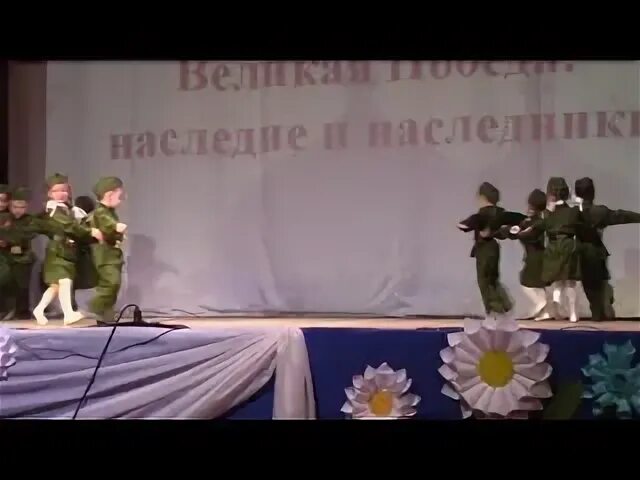 Военное попурри в детском саду. Детский сад военное Попурри. Солнышко военное.