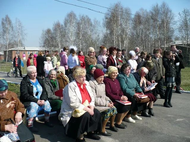 Погода на неделю ясные поляны. Село Ясная Поляна Ставропольский край. Посёлок Ясная Поляна Ставропольский край Предгорный район. Ясная Поляна Шипуновский район. Ясная Поляна Далматовский район Курганская область.