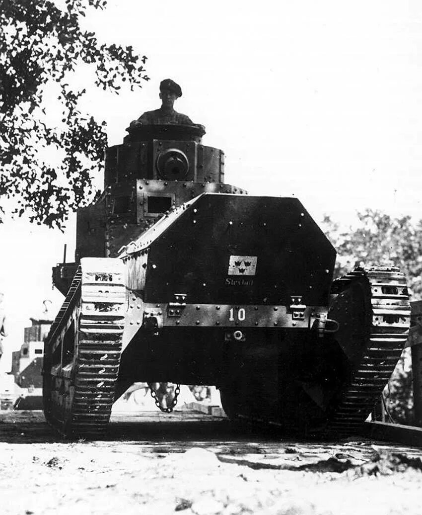 Лёгкий танк Strv m/21. Танк Strv fm/21. Шведский танк Strv fm-21. Танки Швеции 1 мировой войны. Первые танки германии