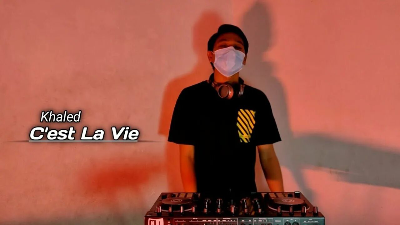 Khaled c est la. Dj koplo cest la vie от dj rizki. rizky ayuba. khaled c&#039;est la vie. khaled c&#039;est la vie mp3.
