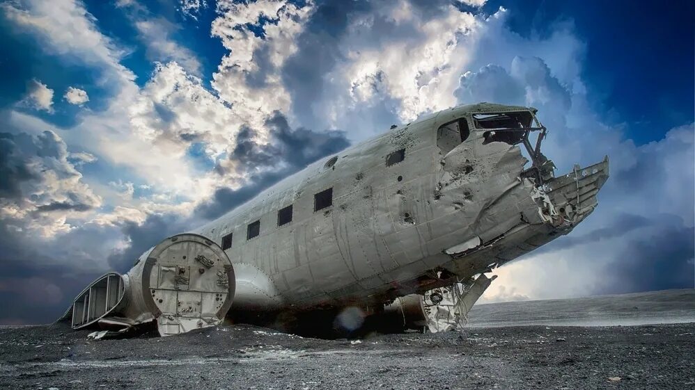 Broken plane