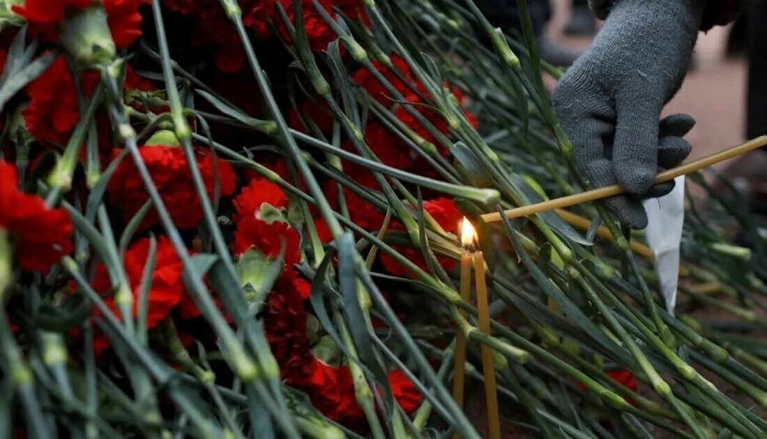 Семьям погибших военных. Простились с погибшим в Ярославской. Похороны в Ярославле погибшего на Украине.
