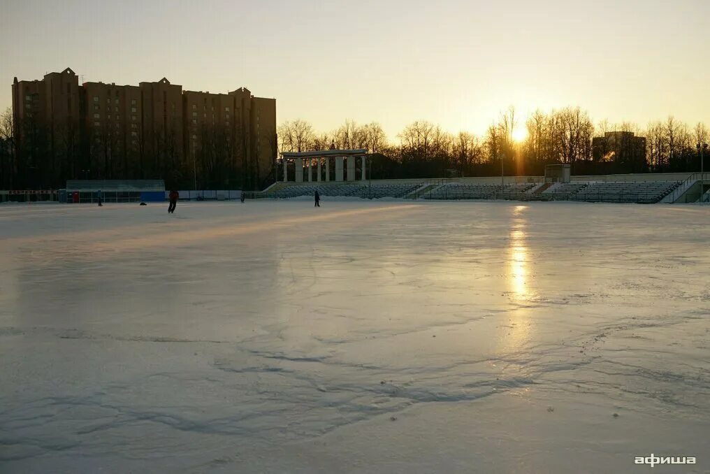 каток на стадионе авангард шоссе энтузиастов. каток авангард москва. стадион авангард каток. березники авангард каток. каток стадион авангард домодедово.
