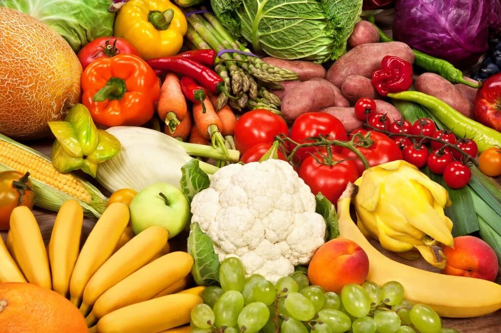 Овощи в ассортименте. Овощи и фрукты. Яркие овощи. Свежие овощи. Свежие овощи и фрукты.