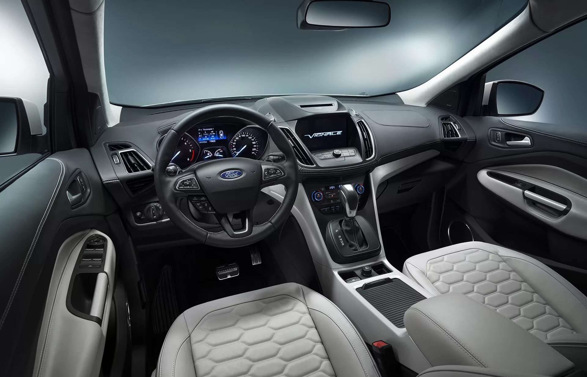 Салон куги. Форд Куга Vignale. Форд Куга 2 салон. Форд Куга 2022 салон. Ford Kuga 2022 Interior.