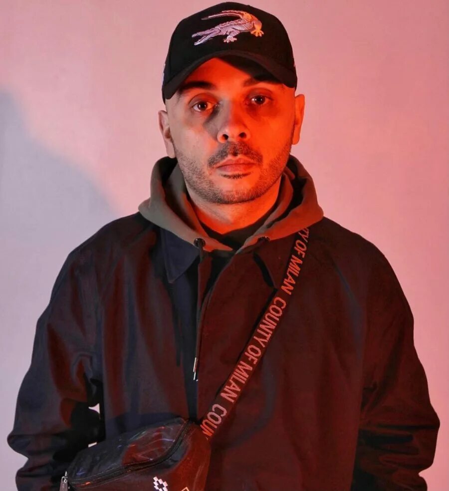 Триагрутрика 2021. Рэпер иван дремин. Yeat rapper. Rapper. Фифти сент на аву.