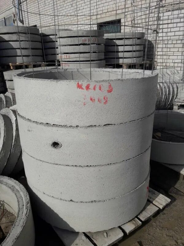 Кольцо стеновое кс 10.9 м3. Кольцо кс 10-3. кольцо колодца кс 10-3. кольцо стеновое кс 10.6. кольцо стеновое смотровых колодцев кс10.