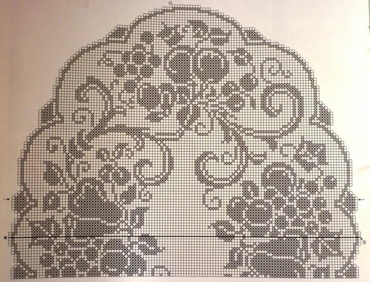 Салфетка крючком филейная техника. Филейные салфетки. Филейные салфетки крючком. Филейное кружево салфетки. Овальные филейные салфетки.