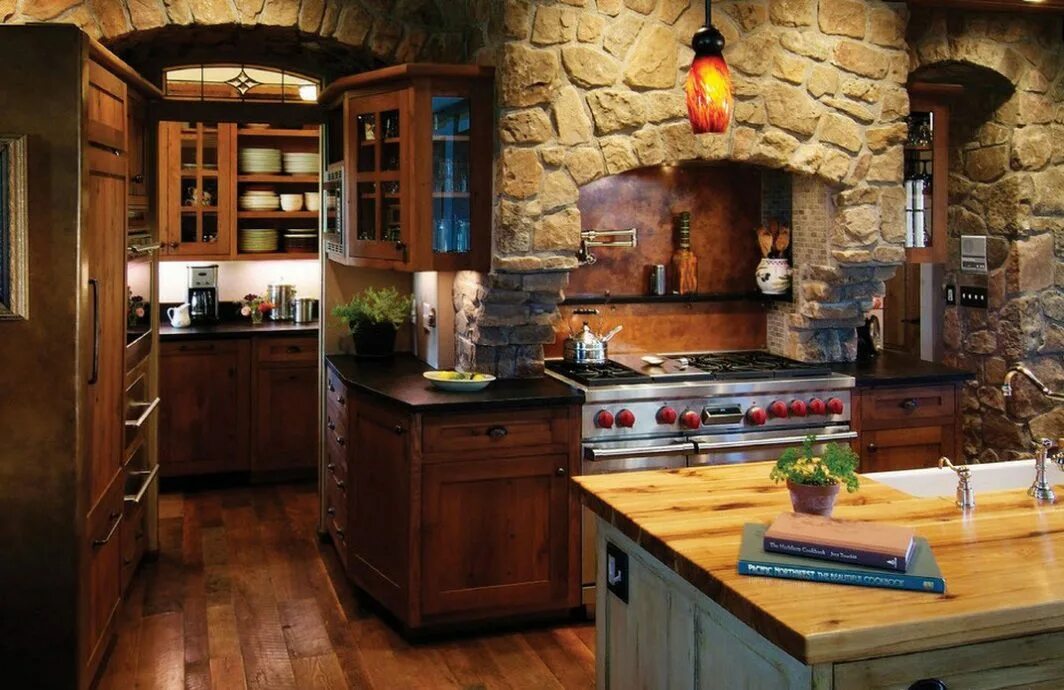 Кухни в домашних условиях видео. Кухня в деревенском стиле. Кухня в стиле средневековья. Отделка кухни в деревенском стиле. Кухня в Каменном стиле.