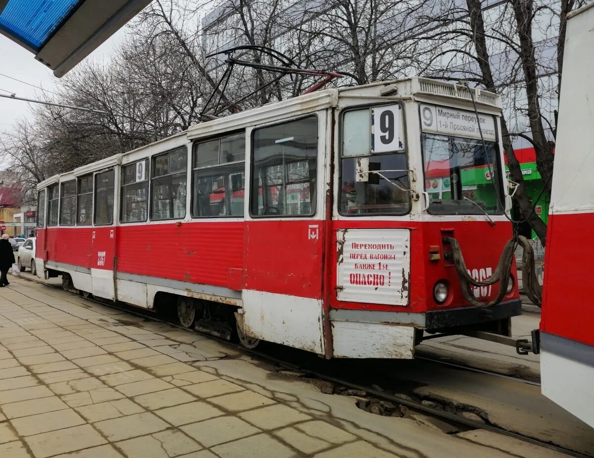 71 605 В Саратове. Трамвай 12 Саратов. 71-605. Трамвай 9 Саратов.