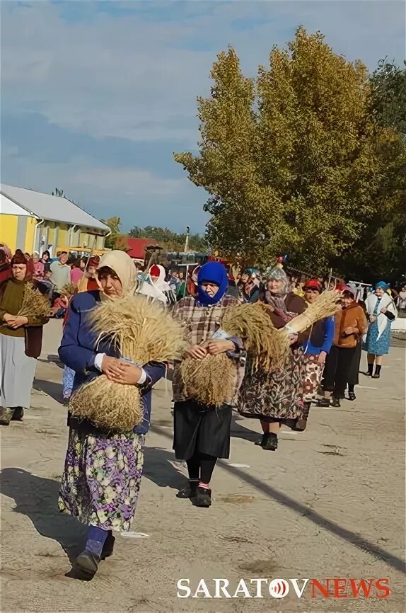 Питерка (село, Саратовская область). Население села Питерка. Питерка село Саратовская население. Питерка Кооперативная. Гисметео саратовская область питерка на 14 дней