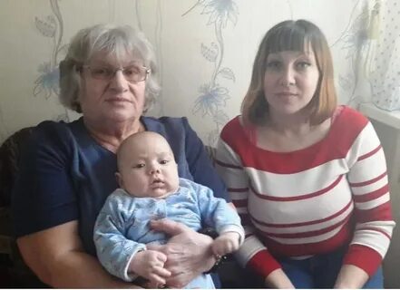 Перепутанные в роддоме девочки