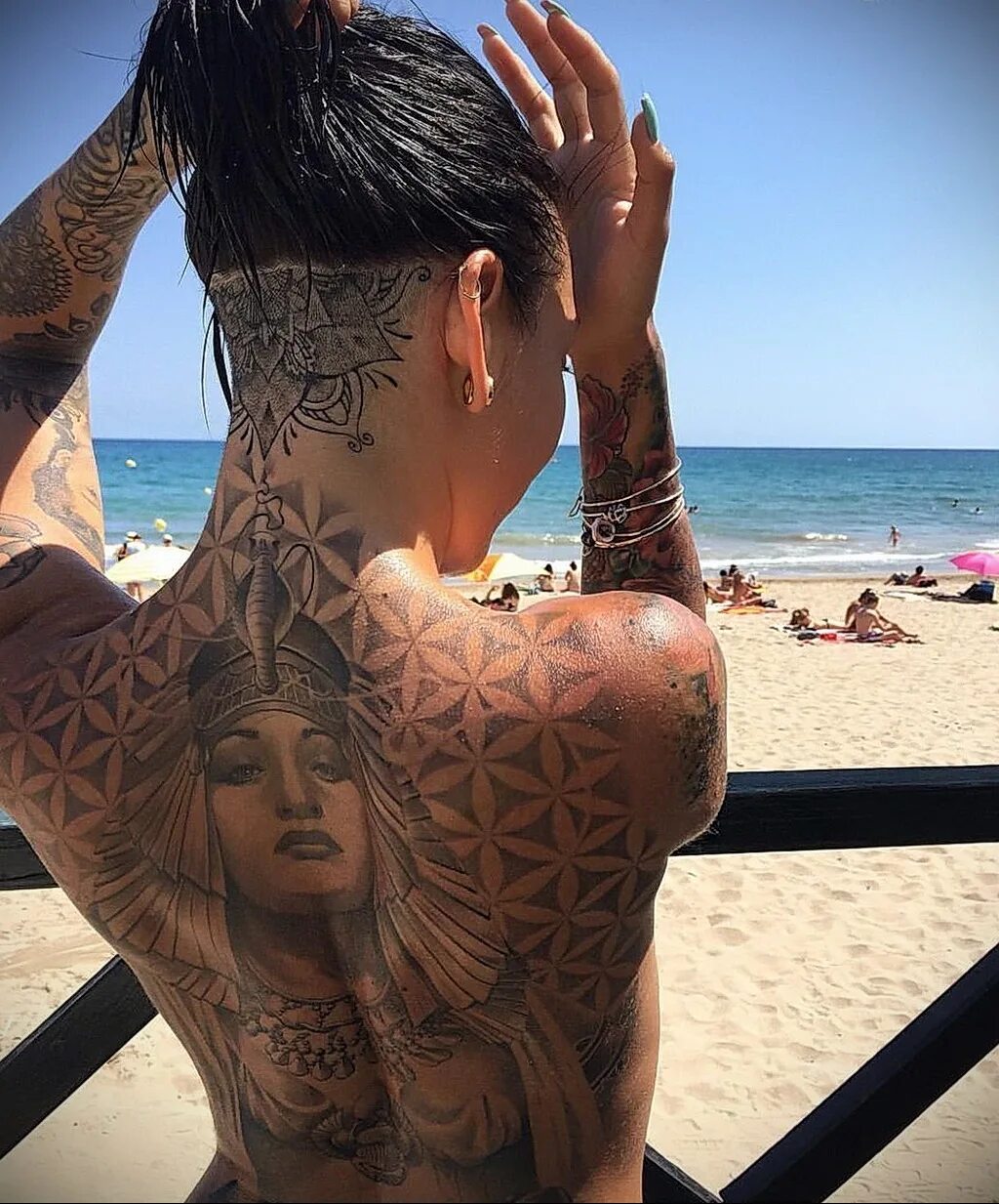 тату дева на лопатке. женская тату. женская тату. самые тату для девушек. тату дева.