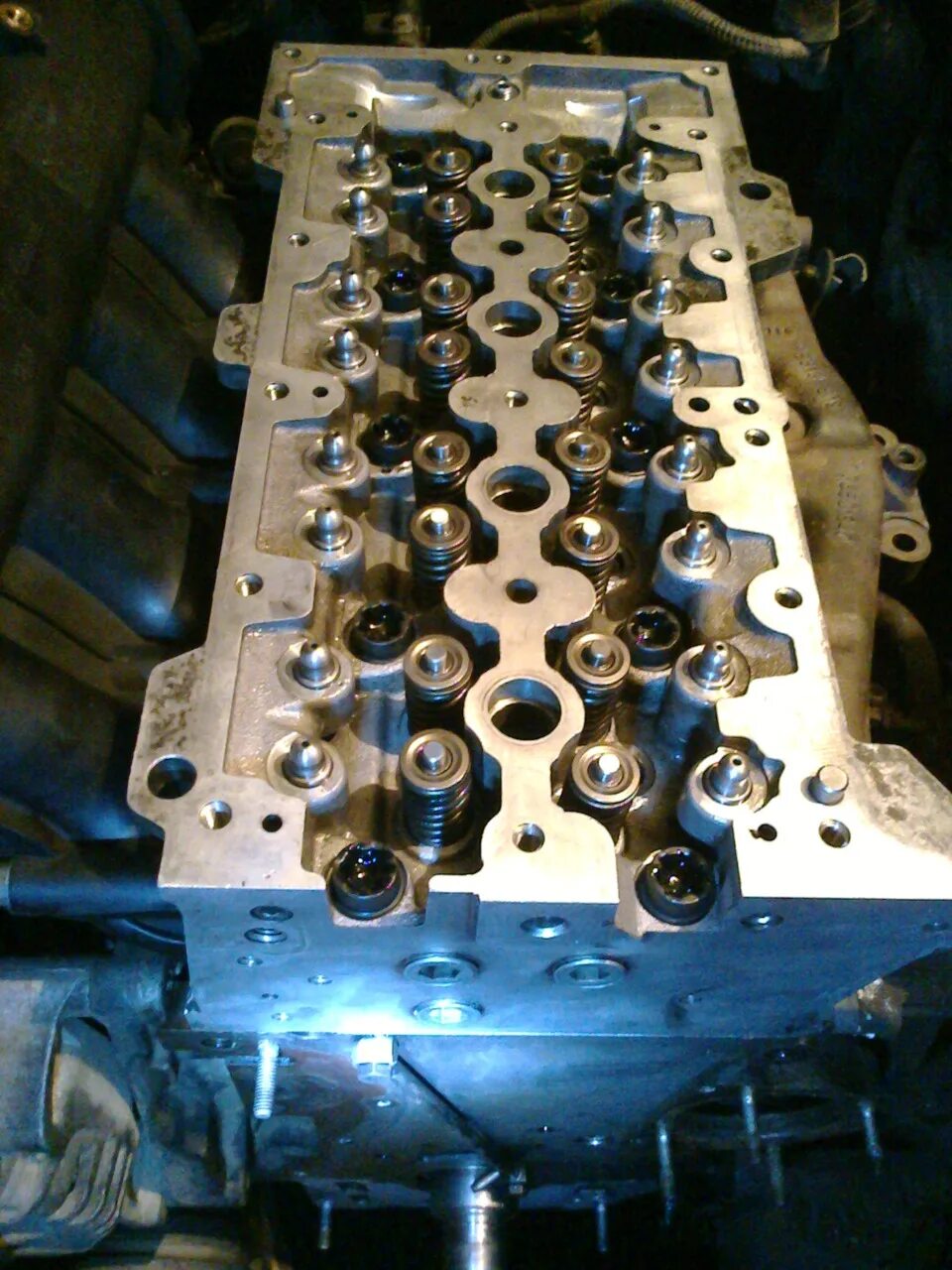 Гбц ваз 2106 в разрезе. Клапана гбц рено сценик 1. Гбц 536 регулировка клапанов. Головка z16xer. Регулировка гбц.