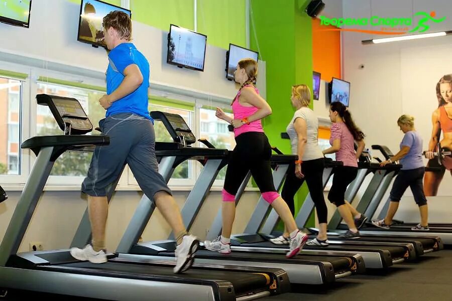 Тренажерные зал нижние лихоборы. Теорема спорта дубнинская. Спортзал на дубнинской. Фитнес клуб дубнинская. Family club lady's, москва, дубнинская улица, 26а.