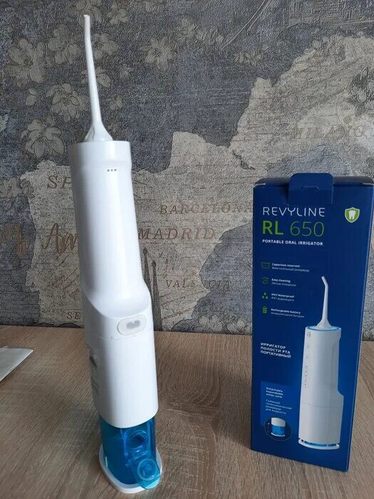 Ирригатор rl650. Ирригатор rl650. Ирригатор ревилайн 650. Rl 650. Ирригатор revyline rl 650 белый, черный.