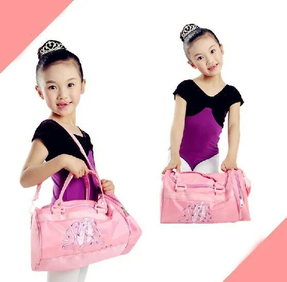 спортивная сумка на танцы маленькая. танцы в детсаду. танец с сумочками в детском саду. танец с листочками для малышей в детском саду. танец с сумочками в детском саду.