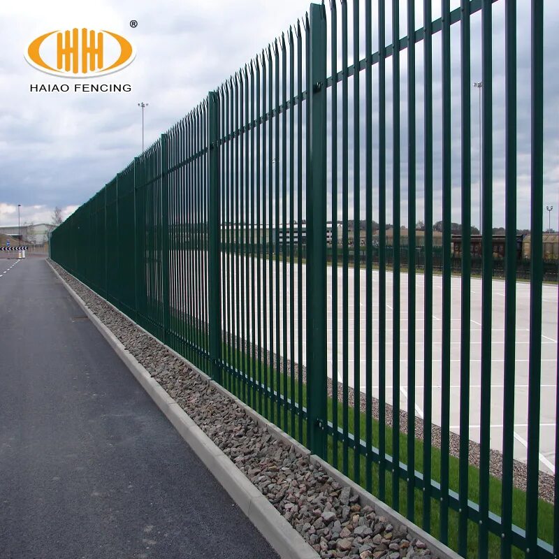 Производитель заборов москва. Steel Palisade Fencing. Заборы и ограждения. Забор металлический секционный. Ограждение территории.