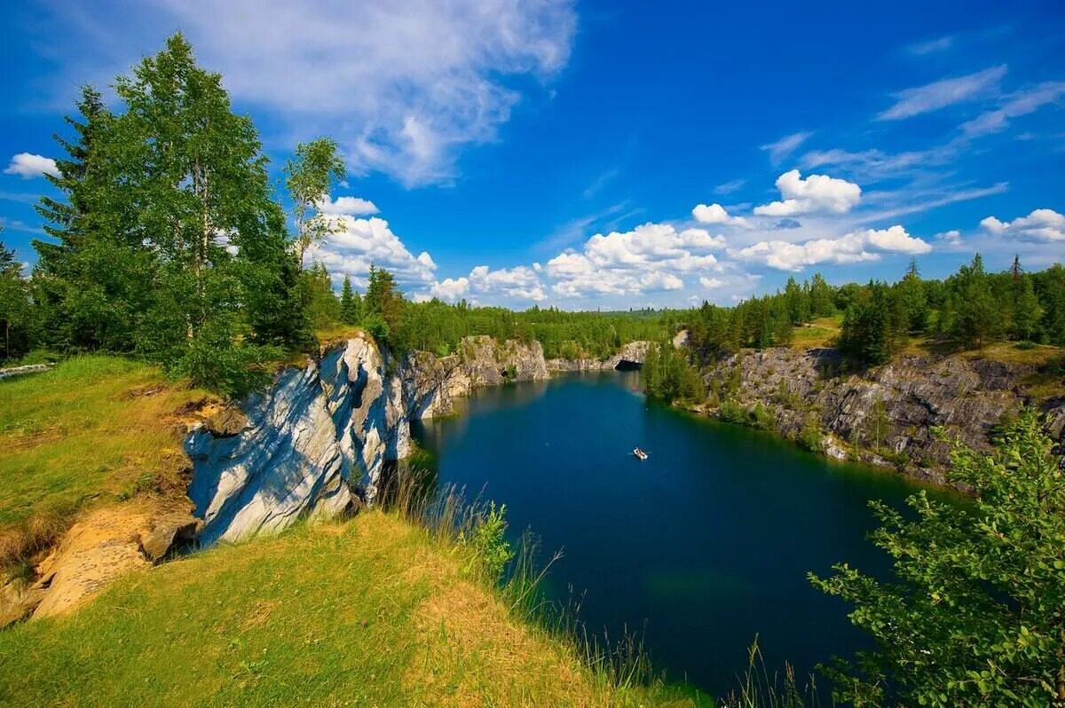 Природа республики карелия. Республика Карелия. Горный парк Рускеала. Рускеала-Валаам-Кижи. Кижи Рускеала.