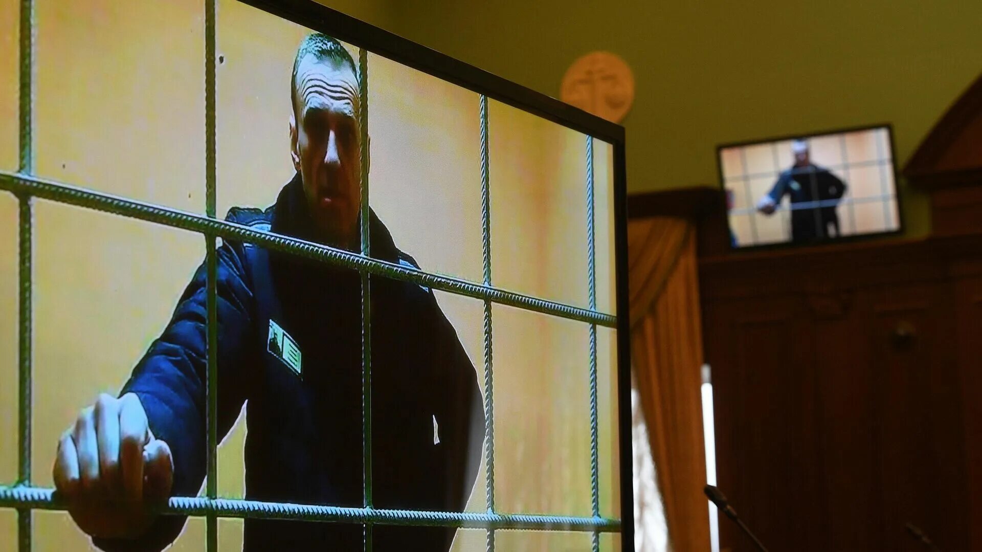 Суд Навального в тюрьме.