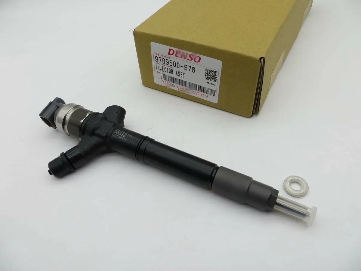 Форсунка ленд крузер. Форсунка denso 095000-9780. toyota 23670-59037 форсунка топливная. топливная форсунка toyota land cruiser 200. 23670-51031 форсунка.