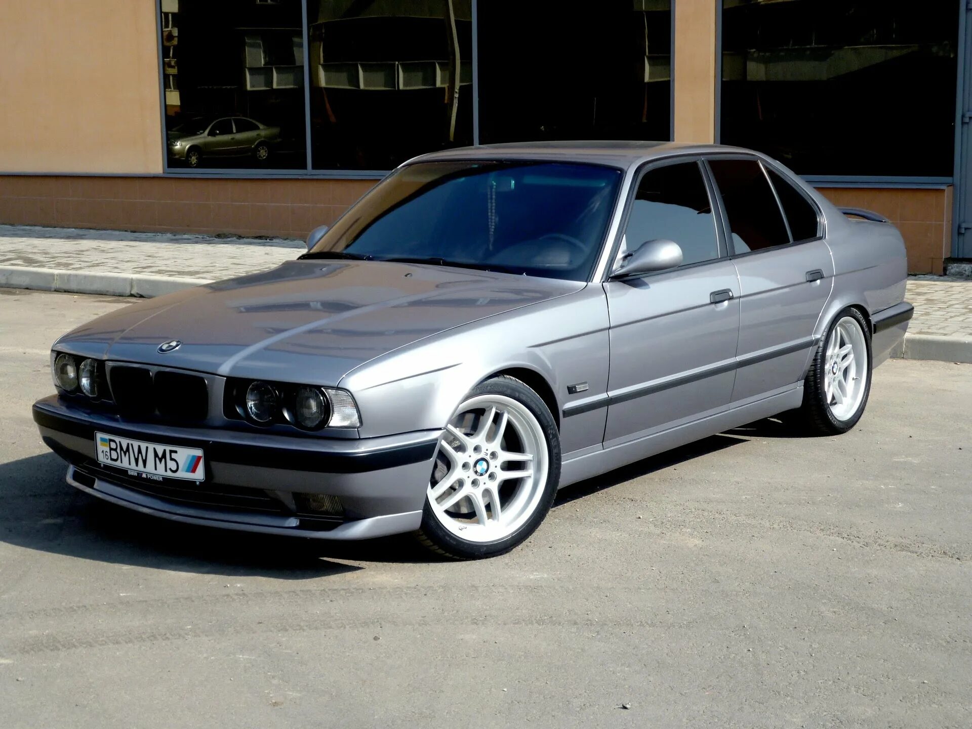 Новая е34. БМВ е34. BMW 525 e34. БМВ м5 е34. BMW e34 525i.