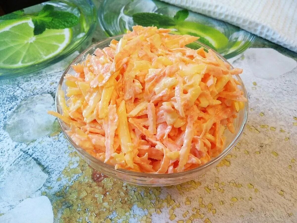 Салат морковь свежая яйцо