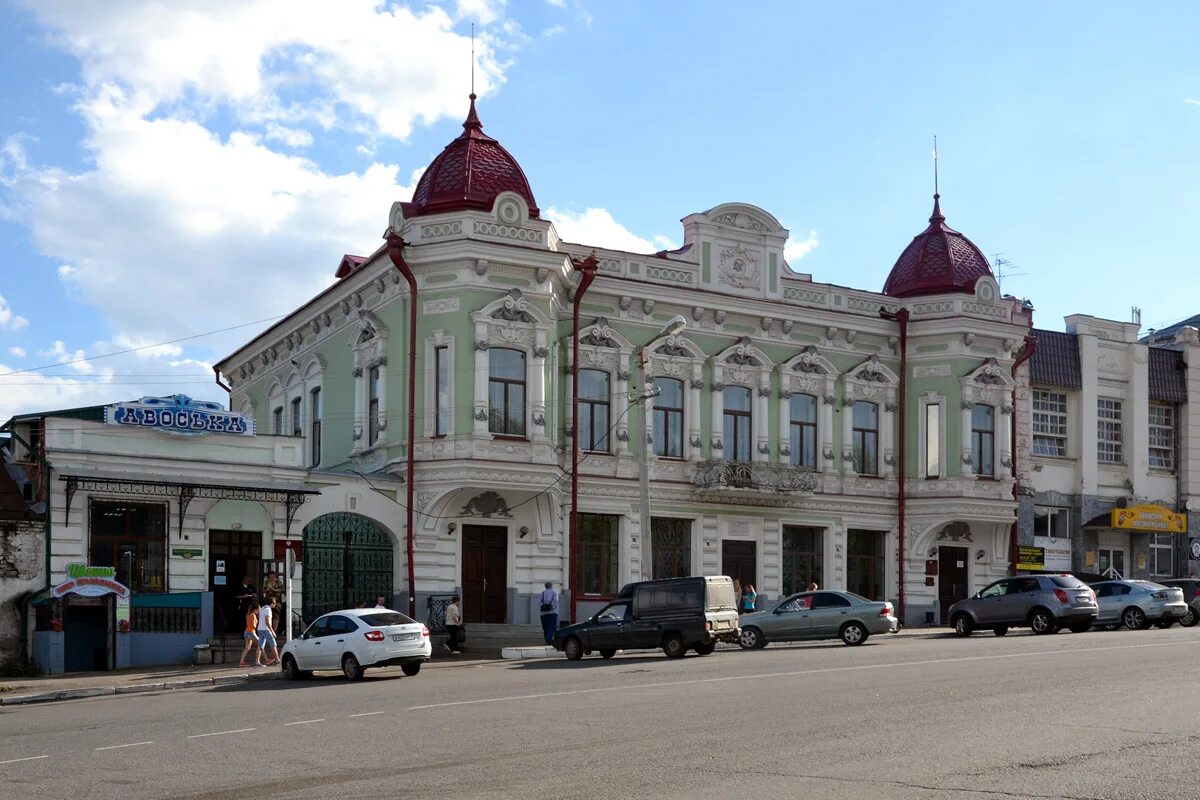 Москва сарапул. Сарапул красная площадь. Красная площадь 7 Сарапул. Г. Сарапул, красная площадь, 5. Сарапул красная площадь 10.