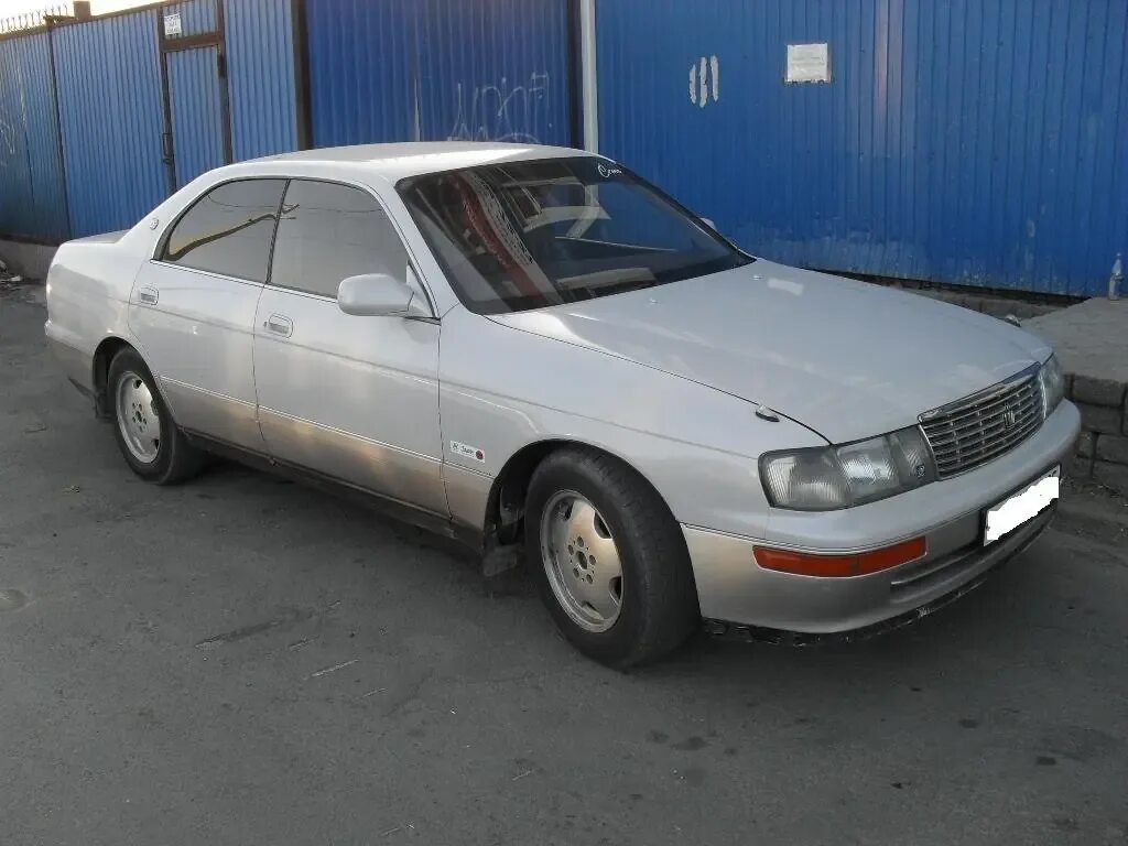 Тойота корона 92 год. Toyota Crown 1992. Toyota Crown 2 5 1992. Toyota Кроун 1992. Тойота Кроун 1992 года.