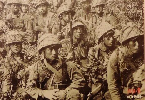 CHAPTER 11 - UNIFORMS, PERSONAL EQUIPMENT AND INSIGNIA 