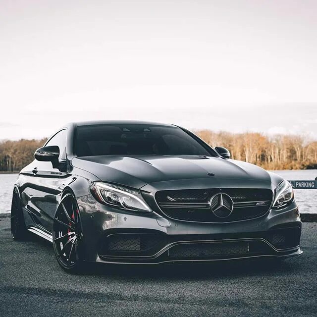 Mercedes-Benz E 63 AMG (Instagram @razkrog) Mercedes, Mercedes benz, Benz